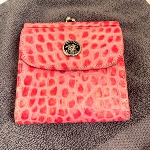 Dooney & Bourke alligator skin design wallet pink
